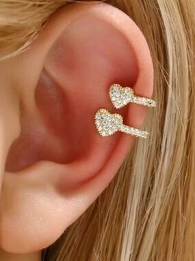 Gold Heart Pavé cuff A1806